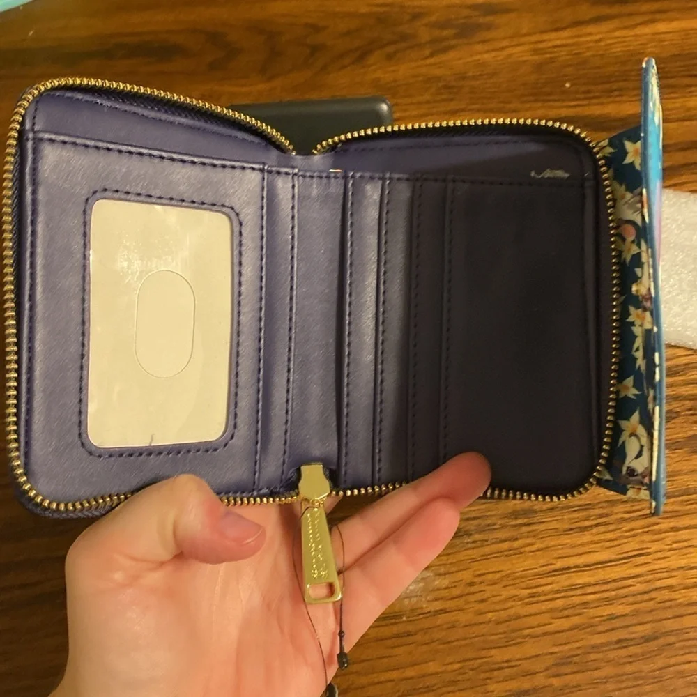 Loungefly Hunchback of Notre Dame Esmeralda Wallet Disney Flap Zip NWT Blue - Picture 4 of 10